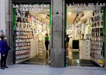 Prosigue reapertura en España, a excepción de Madrid y Barcelona