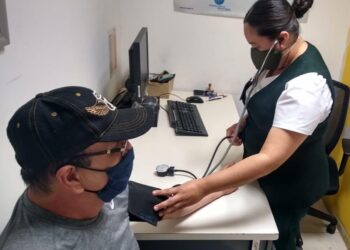 Llama IMSS a prevenir la hipertensión