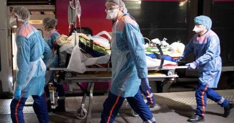 México supera a China en muertes por COVID-19