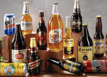 Cerveceras inician venta y distribución de alcohol en NL