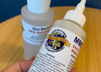 Multa a iglesia por “tratamiento milagro” a base de cloro