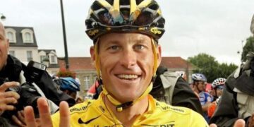 Armstrong confiesa doparse desde los 21 años