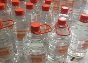 Se eleva a 78 intoxicados por alcohol adulterado en Jalisco