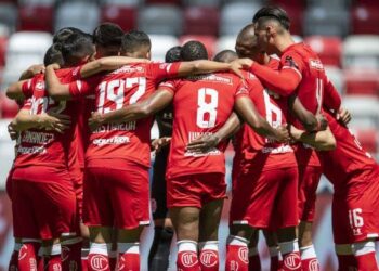 7 casos positivos de COVID-19 en el Toluca