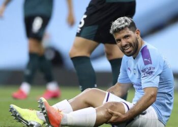 El padre del Kun Agüero: “Jueves o viernes lo van a operar en Barcelona”