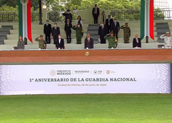 AMLO defiende militarización en aniversario de la Guardia Nacional