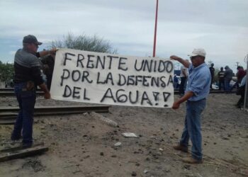 Campesinos agreden a delegado federal en conflicto por el agua en Chihuahua