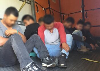 Capturan a otro grupo de 28 mexicanos indocumentados