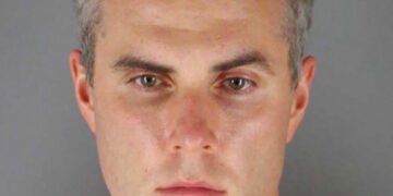 Libre expolicía que mató a Floyd  tras pagar fianza de 750 mil dólares