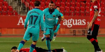 Barcelona regresa con triunfo y sigue de líder en España