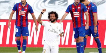 Real Madrid triunfa 3-1 en su regreso a la actividad
