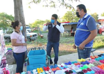 Supervisan reapertura gradual del 25% de tianguis “La Paz” en Victoria