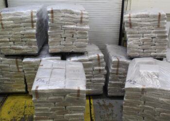Encuentran marihuana escondida en colchones mexicanos