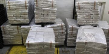 Encuentran marihuana escondida en colchones mexicanos