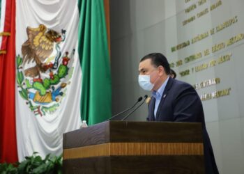 Multarían con 26 mil pesos a quien acapare o niegue productos básicos en contingencia