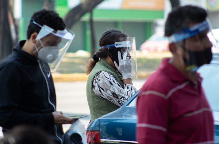 Decretan en Laredo, Texas, uso obligatorio de careta y cubreboca
