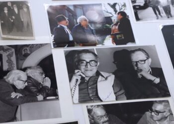 Recuerdan a Carlos Monsiváis en décimo aniversario luctuoso