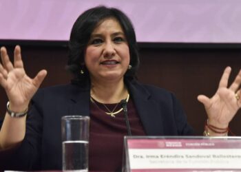 Ruedan cabezas en Secretaría de la Función Pública; ajustan equipo