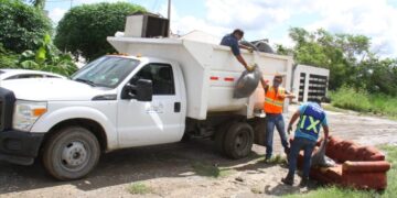 Realizan descacharre en ejidos de Victoria