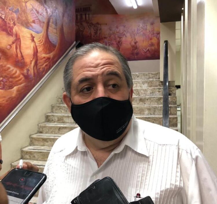 Continuarán cerrados este domingo panteones municipales: Federico Fernández