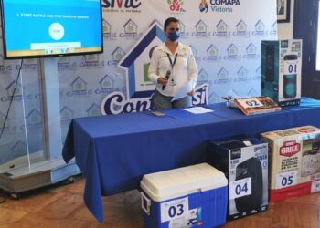 Festejan a Papás victorenses con rifa virtual de regalos.