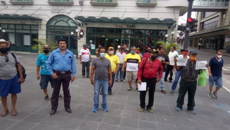 Acusan a Elizabeth Cruz, de Sebien de defraudar a pescadores