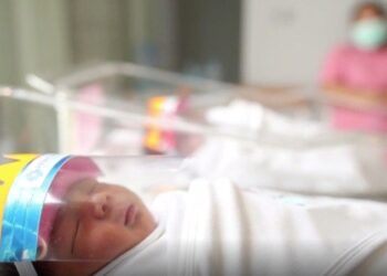 Nacen trillizos con covid-19 en San Luis Potosí