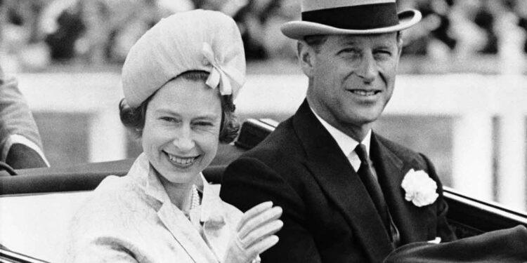 Felipe de Edimburgo recibe un aluvión de felicitaciones virtuales en su 99 cumpleaños