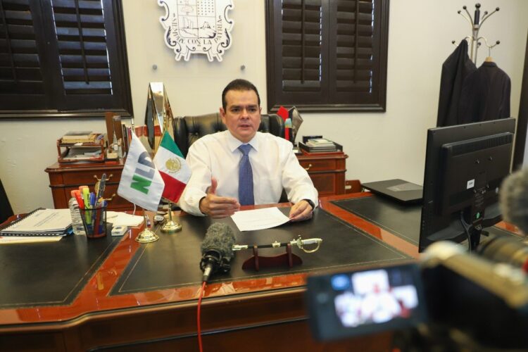 Lanzan Laredos campaña  ‘Más Unidos que Nunca’