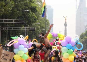 Respalda Segob a comunidad LGBT+ y llama a la igualdad