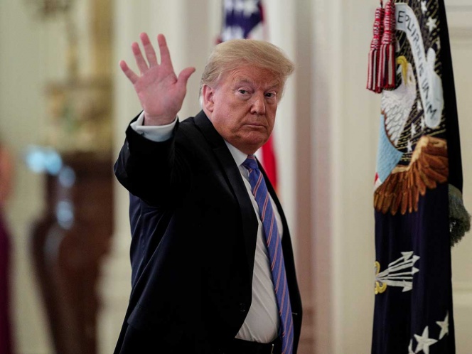 Trump comparte, y luego borra, video de supremacismo blanco