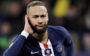 Neymar vuelve a París para iniciar entrenamientos con el PSG