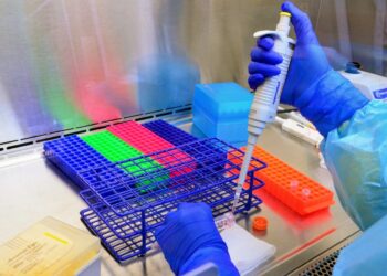 Llama SST a disminuir contagios por COVID-19; hay otros 82 casos y 3 muertos