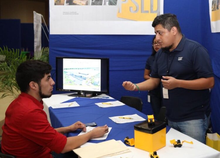 Asesoran en créditos a empresarios de Nuevo Laredo