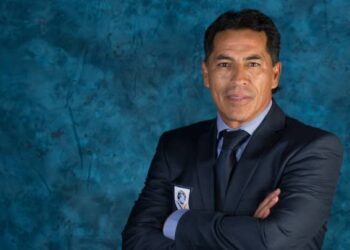 Benjamín Galindo abandona terapia intensiva