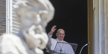Pide Papa Francisco cuidar el Planeta