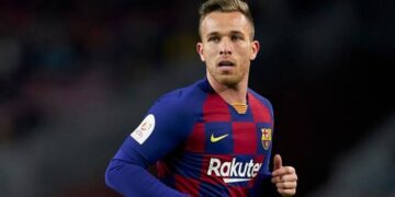 Arthur es nuevo jugador de la Juventus