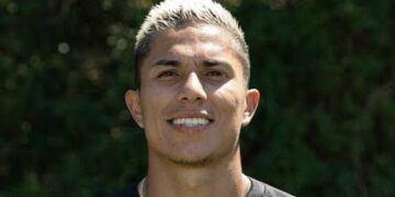 Carlos Salcedo, cerca de ser nuevo refuerzo del Olympique de Marsella