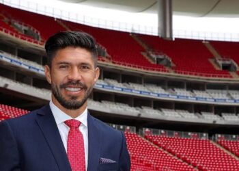 Oribe Peralta sugiere negociar contrato colectivo antes de pensar en tope salarial