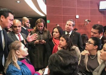 Senadores priístas se desmarcan de panfleto “Rescatemos a México de Bloque Opositor Amplio”