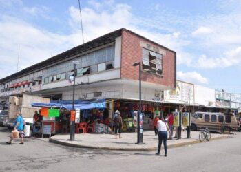 Reactivan el Mercado “Argüelles”…a paso lento