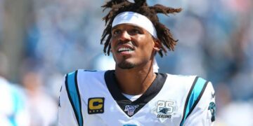 Cam Newton, nuevo quarterback de los Patriots