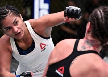 Cynthia Calvillo triunfó en UFC Las Vegas