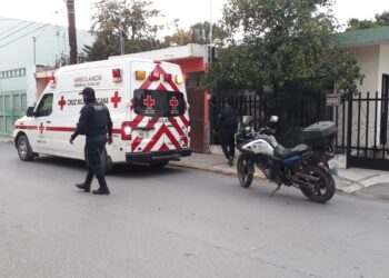 Visita a su padre y lo encuentra ahorcado