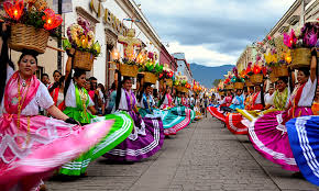 Oaxaca pospone la Guelaguetza; se realizaría hasta diciembre