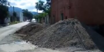 Precaución en el 5 Guerrero por acumulación de escombro por trabajos de rehabilitación