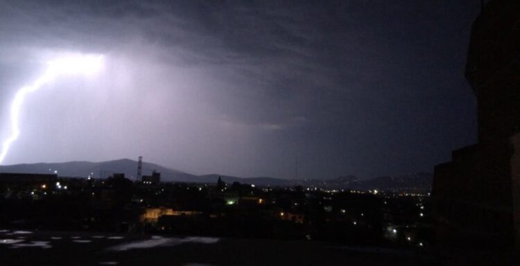 ¿Porqué se producen los truenos?