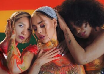 Danna Paola lanza tema TQ Y YA en apoyo a la comunidad LGBTQ