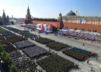 Putin reivindica la victoria sobre los nazis y pide nueva seguridad