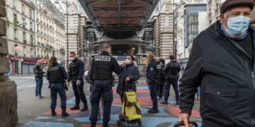 Francia prevé poner fin al estado de emergencia el 10 de julio